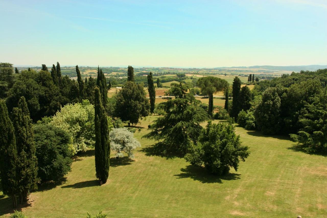 Castello Di Sovicille - Residenza D'Epoca B&B 외부 사진