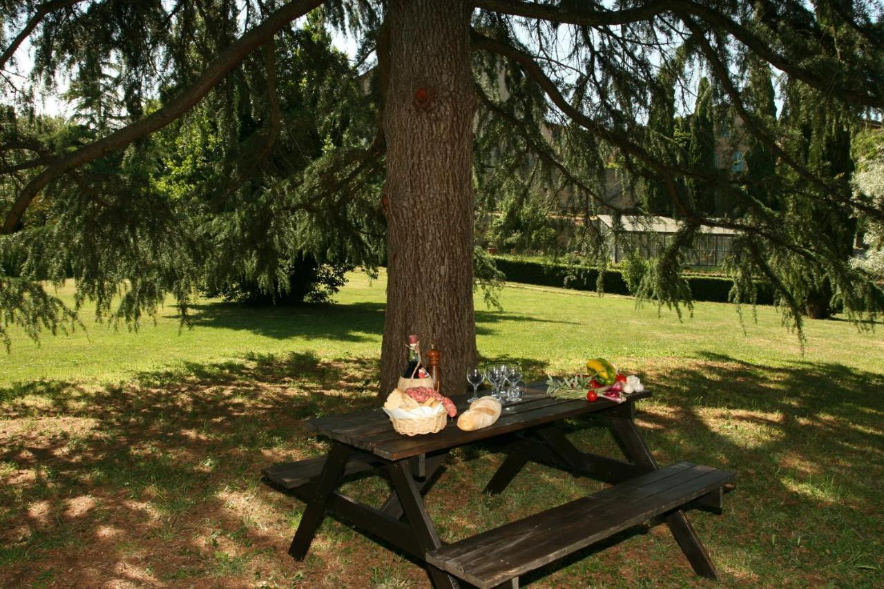Castello Di Sovicille - Residenza D'Epoca B&B 외부 사진