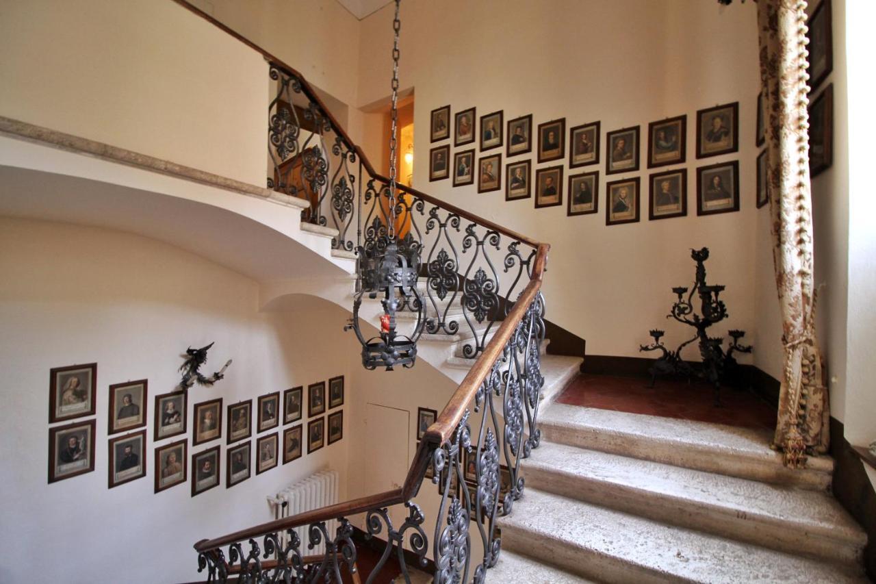 Castello Di Sovicille - Residenza D'Epoca B&B 외부 사진