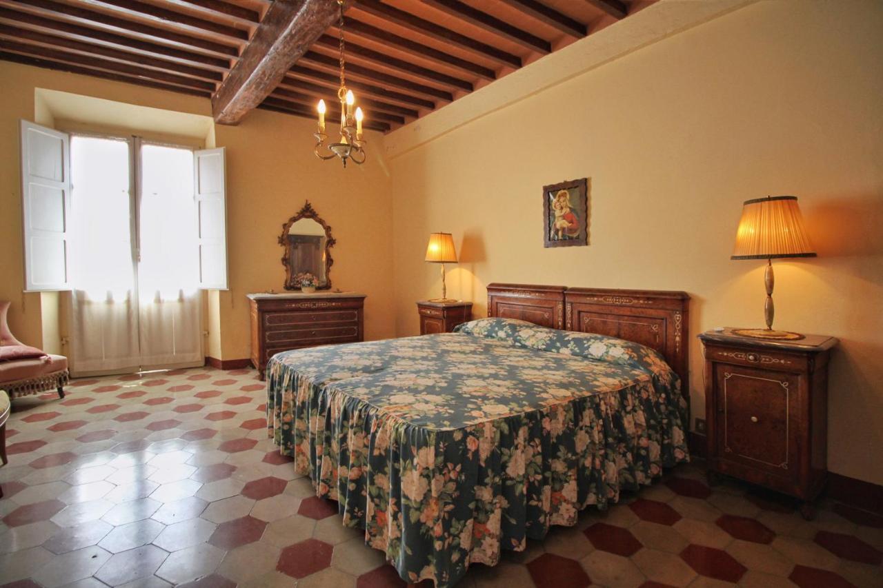 Castello Di Sovicille - Residenza D'Epoca B&B 외부 사진