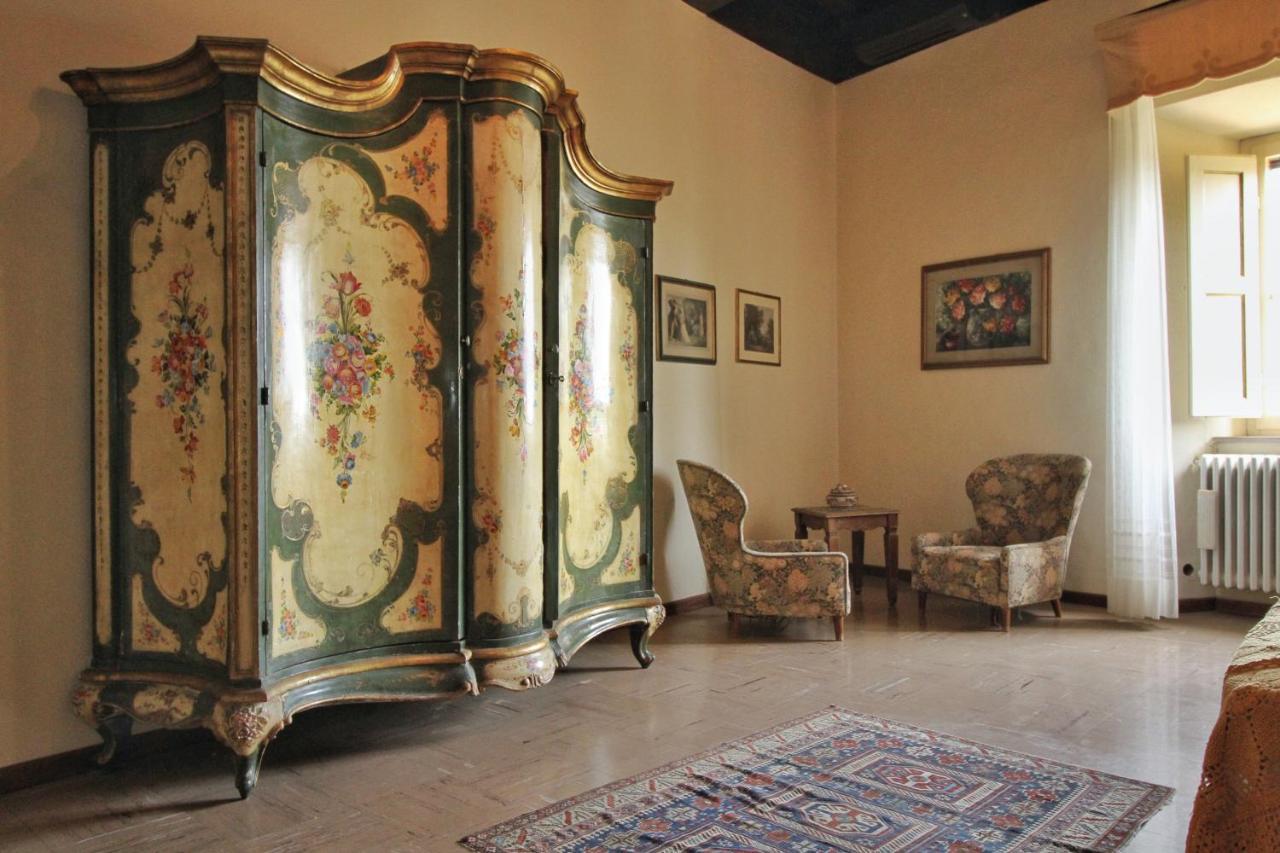 Castello Di Sovicille - Residenza D'Epoca B&B 외부 사진